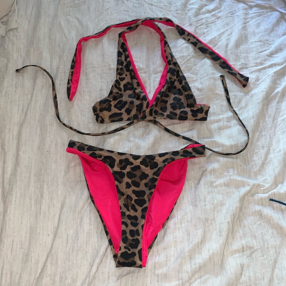 Reversible Leopard Bikini Set